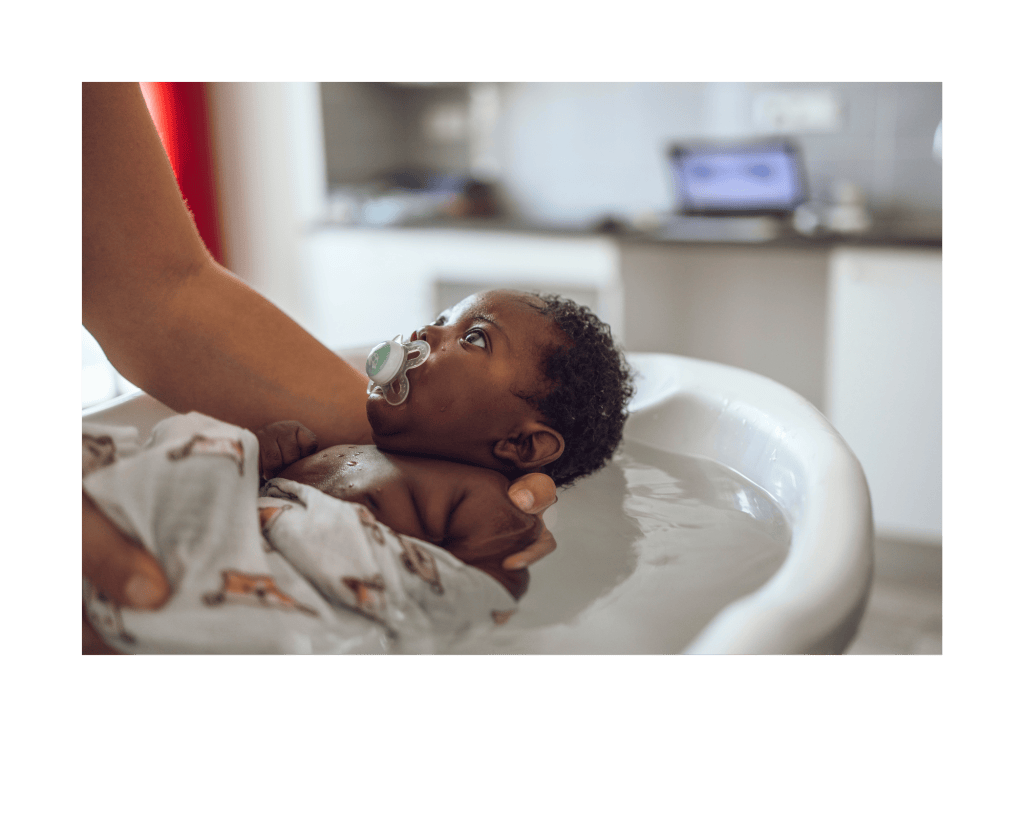 Bain sensoriel bébé à Annonay et en Ardèche : un moment doux et enveloppant pour bébé et ses parents.